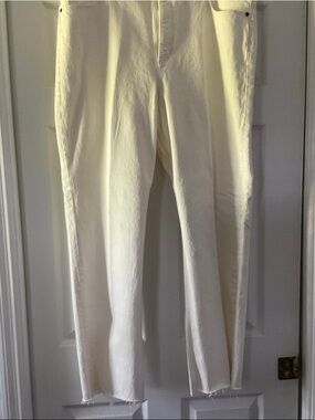 LOFT Cream Straight-Leg Chinos